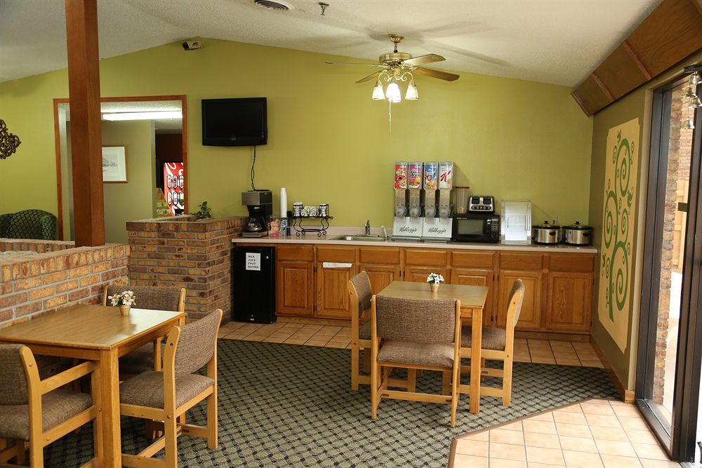 Motel 6-Marion, Il ภายนอก รูปภาพ