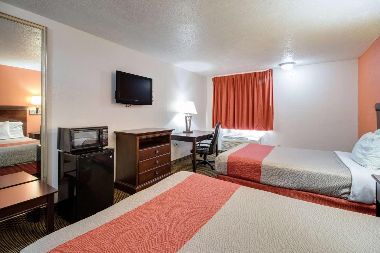 Motel 6-Marion, Il ภายนอก รูปภาพ