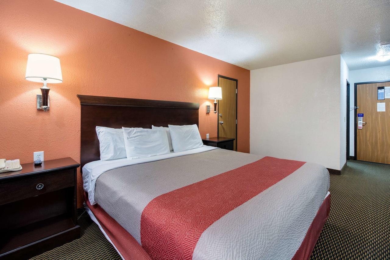Motel 6-Marion, Il ภายนอก รูปภาพ