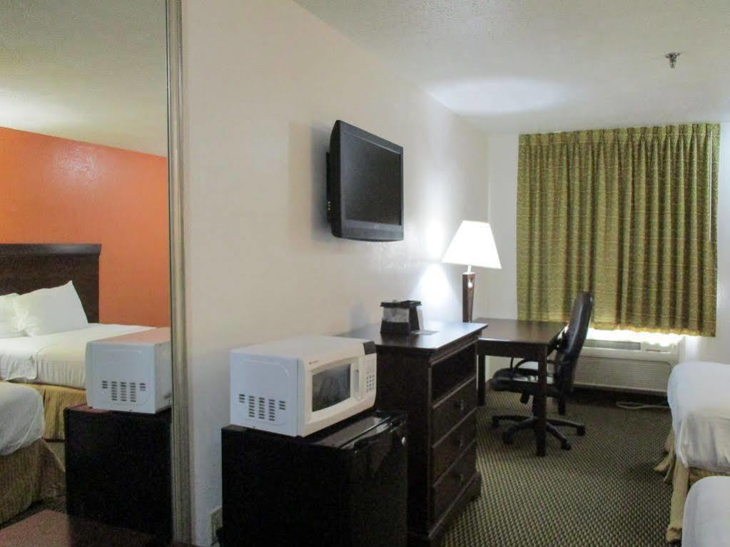 Motel 6-Marion, Il ภายนอก รูปภาพ